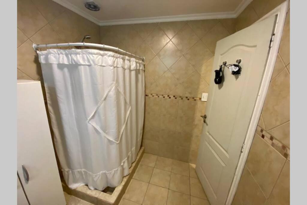 Departamento Amplio En Pleno Centro Διαμέρισμα Ελ Καλαφάτε Εξωτερικό φωτογραφία