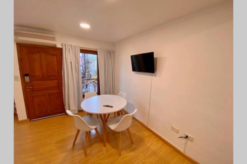 Departamento Amplio En Pleno Centro Διαμέρισμα Ελ Καλαφάτε Εξωτερικό φωτογραφία